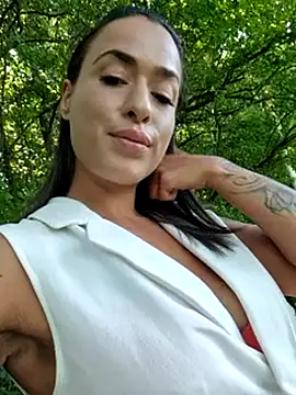 Snapshot of LydiaMaus96 chatting on 07/14/26, 10:21 LydiaMaus96 online show from 07/14/26, 10:21
