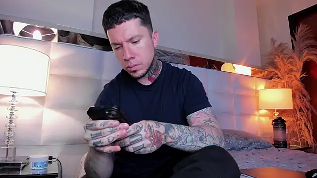 Adam tatto online show from 11/13/25, 04:38