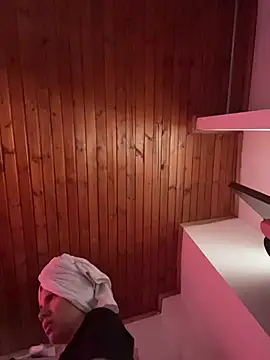 Snapshot of karlamorris_ chatting on 02/21/26, 12:07 karlamorris online show from 02/21/26, 12:07