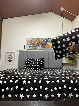 Snapshot of karlamorris_ chatting on 02/17/26, 01:08 karlamorris online show from 02/17/26, 01:08