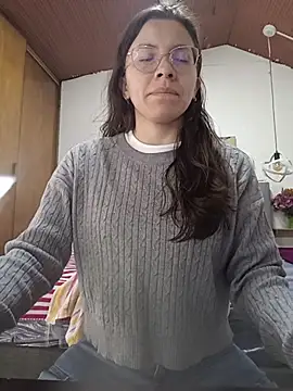 Snapshot of karlamorris_ chatting on 01/13/26, 01:26 karlamorris online show from 01/13/26, 01:26