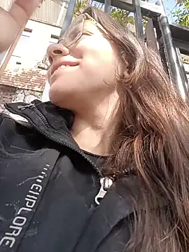 karlamorris  online show from 11/07/25, 01:37