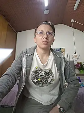 Snapshot of karlamorris_ chatting on 01/07/26, 02:00 karlamorris online show from 01/07/26, 02:00