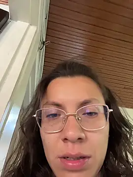 Snapshot of karlamorris_ chatting on 02/27/26, 01:11 karlamorris online show from 02/27/26, 01:11