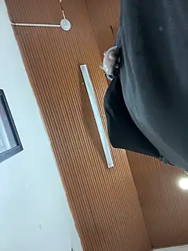 Snapshot of karlamorris_ chatting on 01/31/26, 07:12 karlamorris online show from 01/31/26, 07:12