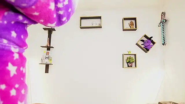 Snapshot of Sophy_SmileSweet chatting on 10/21/25, 11:20 Sophy SmileSweet online show from 10/21/25, 11:20