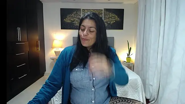 Lust Mom41 online show from 06/21/26, 01:11