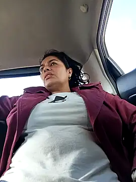 Snapshot of Lust_Mom41 chatting on 12/17/24, 03:16 Lust Mom41 online show from 12/17/24, 03:16