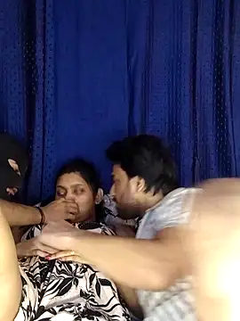 Sexy DarloSiya online show from 12/17/25, 05:18