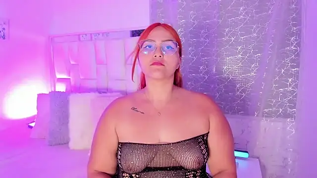 LeahxBarker online show from 10/04/25, 01:51