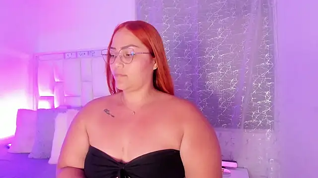 LeahxBarker online show from 10/01/25, 01:22