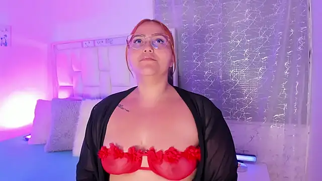 LeahxBarker online show from 11/12/25, 01:54