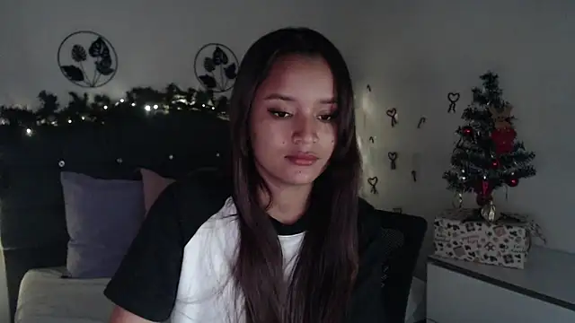 mia sweetdc online show from 12/20/24, 07:28