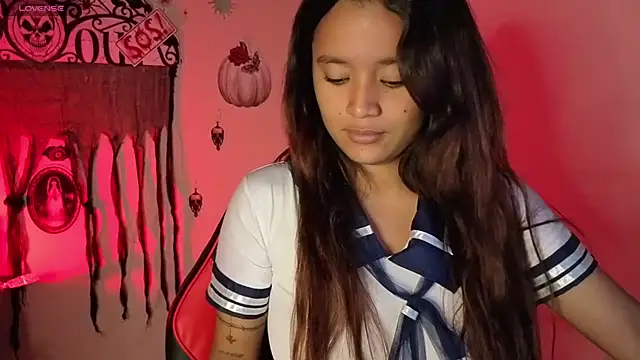 mia sweetdc online show from 10/15/25, 06:49