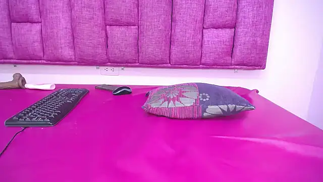 Briannacastello online show from 01/12/25, 10:23