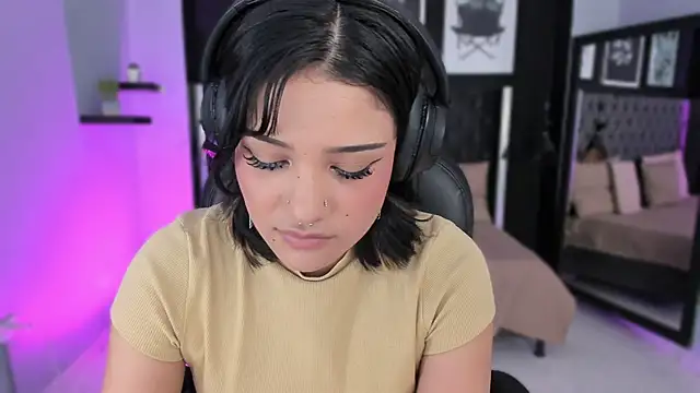 renee shelby  online show from 03/12/26, 08:24