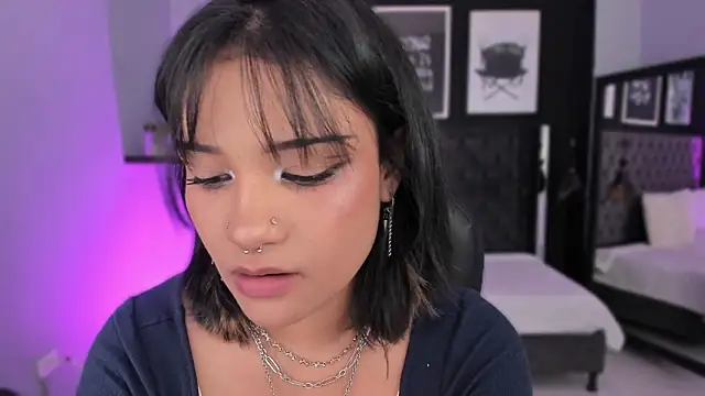 renee shelby  online show from 03/24/26, 08:53