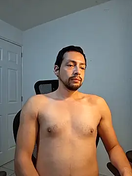 Andresarr93 online show from 09/17/25, 07:38