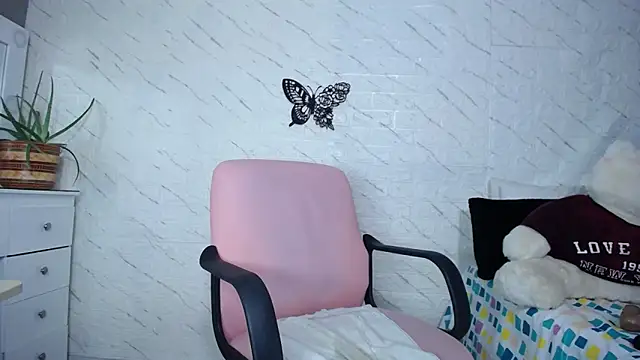 Saritatellez online show from 12/11/24, 10:06