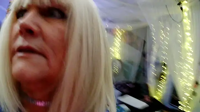 juscjen online show from 02/01/26, 09:40