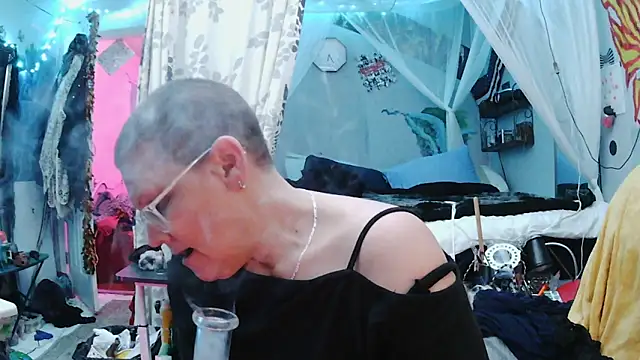 juscjen online show from 02/13/26, 12:27