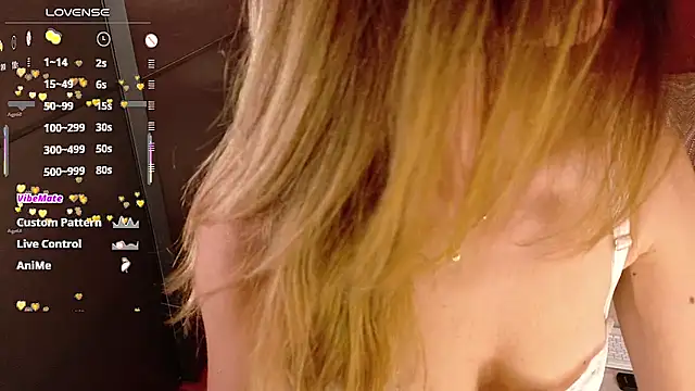 sexy blondegirl online show from 04/15/26, 02:21