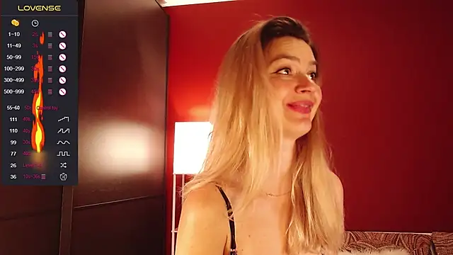 Snapshot of sexy_blondegirl chatting on 03/08/25, 05:22 sexy blondegirl online show from 03/08/25, 05:22