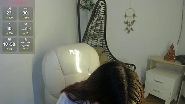 Snapshot of lunitaa18 chatting on 06/17/26, 10:30 lunitaa18 online show from 06/17/26, 10:30