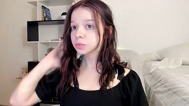 Snapshot of crystal_lilith chatting on 02/12/25, 03:16 crystal lilith online show from 02/12/25, 03:16