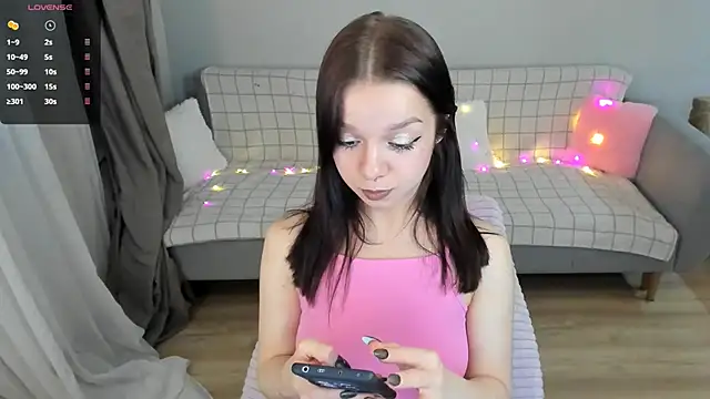 crystal lilith online show from 02/15/26, 03:00