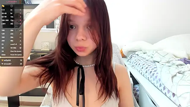 Snapshot of crystal_lilith chatting on 02/16/25, 03:27 crystal lilith online show from 02/16/25, 03:27