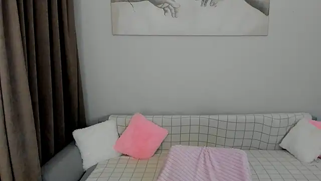 crystal lilith online show from 02/27/26, 08:52