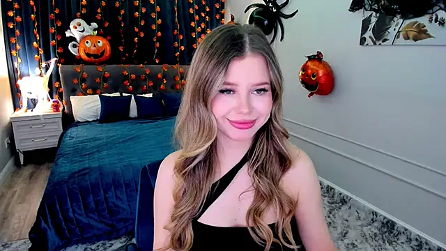 FollowLovee online show from 10/09/25, 07:58