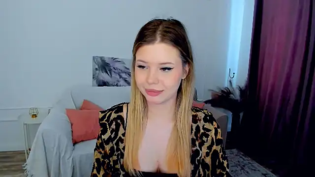 FollowLovee online show from 03/23/26, 04:12