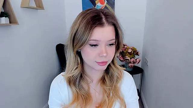 FollowLovee online show from 03/24/26, 03:39