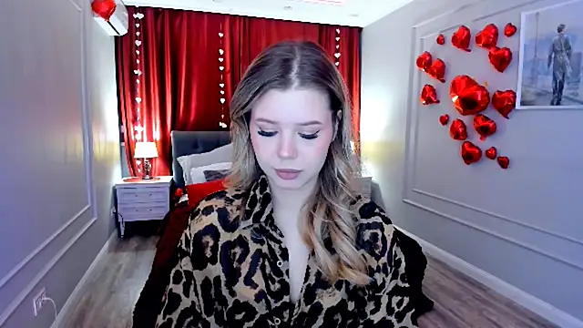 FollowLovee online show from 03/04/26, 07:54