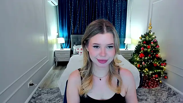 Snapshot of FollowLovee chatting on 01/09/26, 07:43 FollowLovee online show from 01/09/26, 07:43