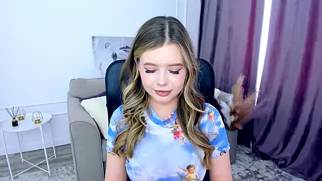 FollowLovee online show from 02/27/25, 11:39