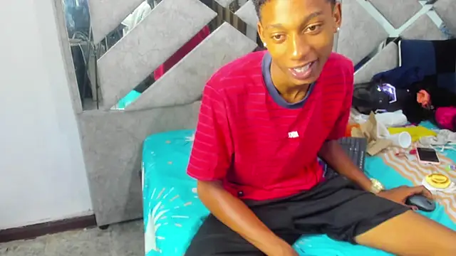 EvaxEmma online show from 02/20/26, 02:08