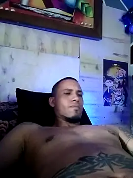 Snapshot of MagnusFrost chatting on 06/11/26, 08:50 MagnusFrost online show from 06/11/26, 08:50