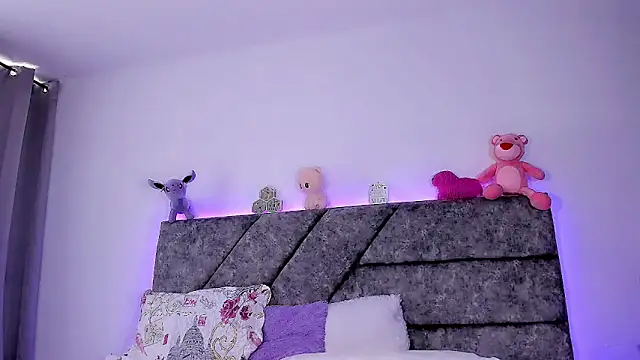 Valentina Alba online show from 01/27/25, 01:52