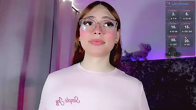 Valentina Alba online show from 04/02/26, 03:41