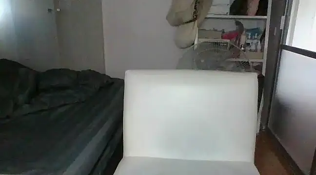 iamMalixxx online show from 03/12/25, 10:59