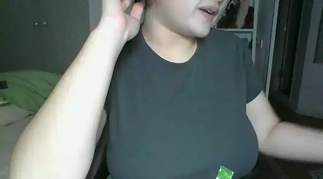 iamMalixxx online show from 02/13/25, 11:39