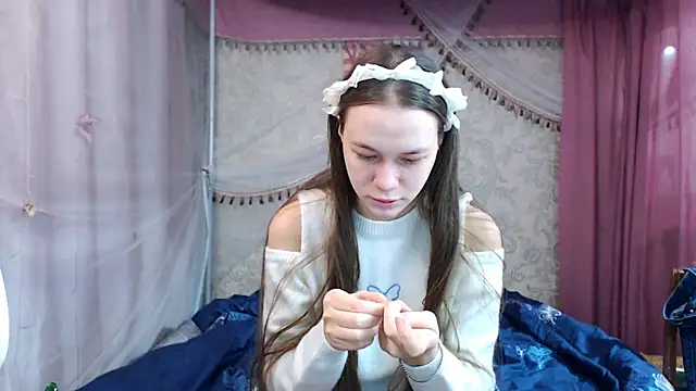 leila bambi  online show from 02/05/26, 10:16