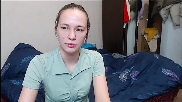 leila bambi  online show from 03/12/25, 01:47