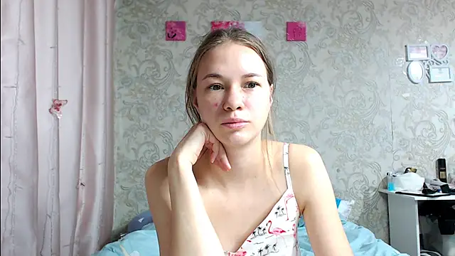 leila bambi  online show from 09/23/25, 02:46