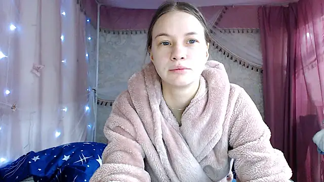 leila bambi  online show from 02/03/26, 11:43