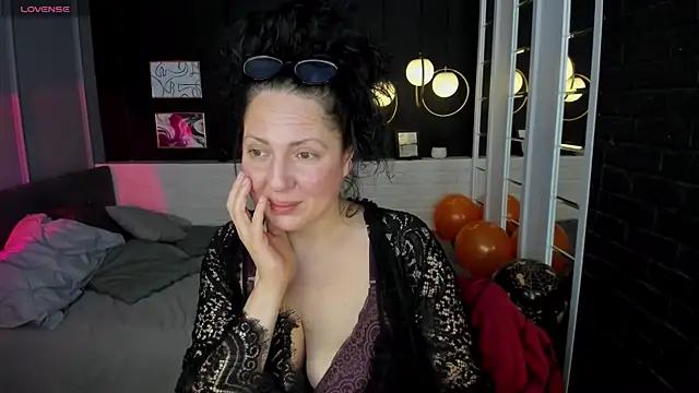 Snapshot of Anita_Muse chatting on 11/02/25, 09:09 Anita Muse online show from 11/02/25, 09:09