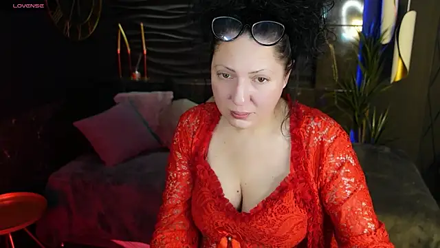 Snapshot of Anita_Muse chatting on 11/20/25, 08:53 Anita Muse online show from 11/20/25, 08:53